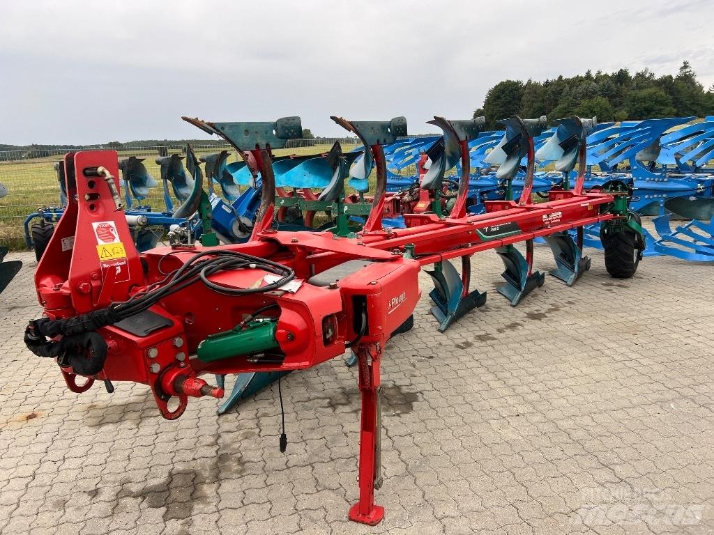 Kverneland 2500S Wendepflüge