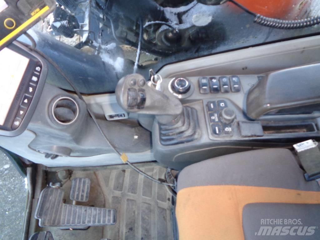 Doosan DX 235 Raupenbagger