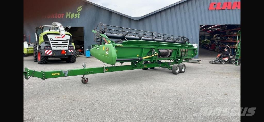 John Deere S670I Mähdrescher