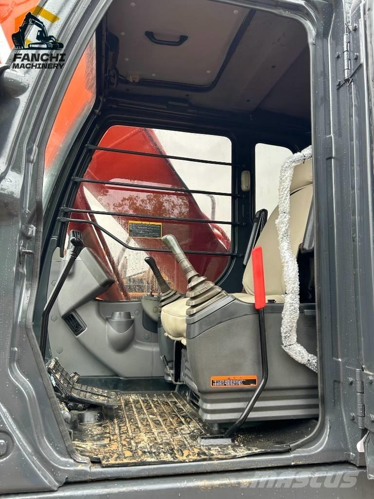 Hitachi 210LC Raupenbagger