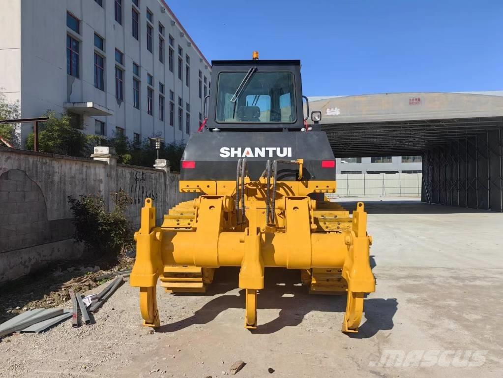 Shantui SD22 Bulldozer