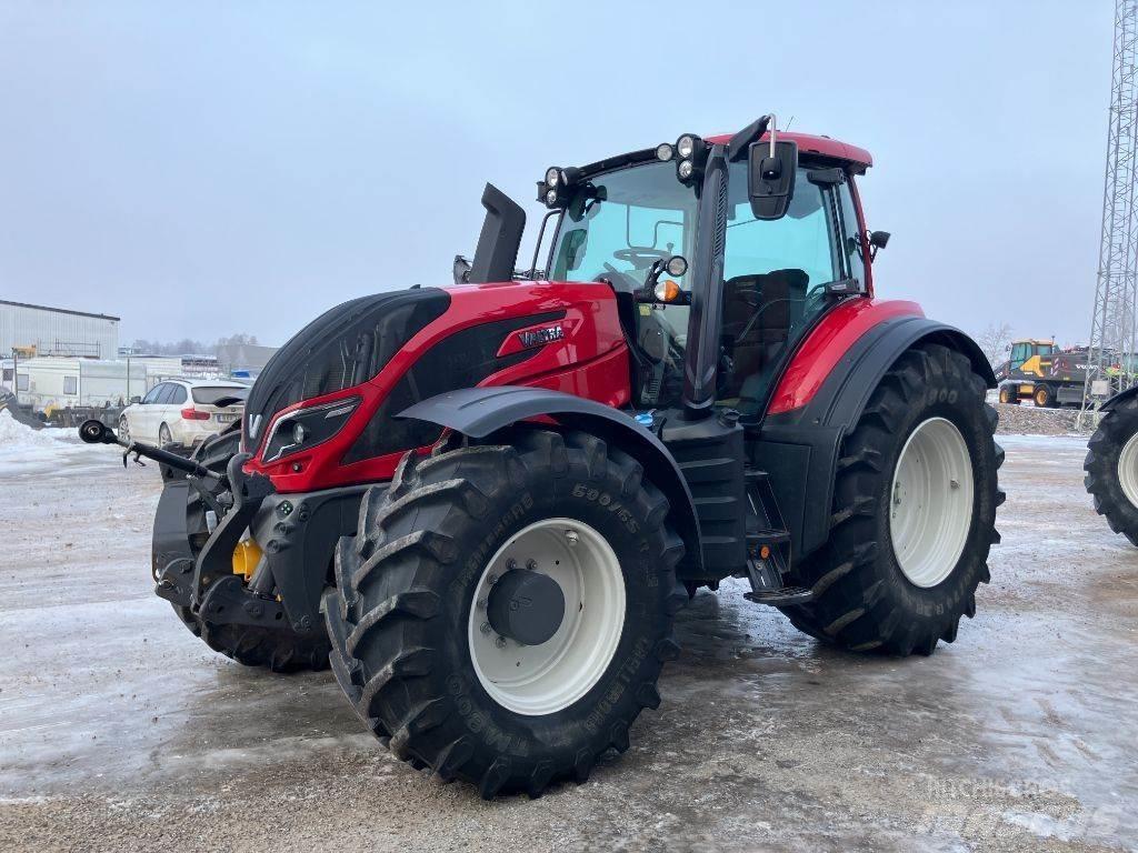 Valtra T234D Traktoren