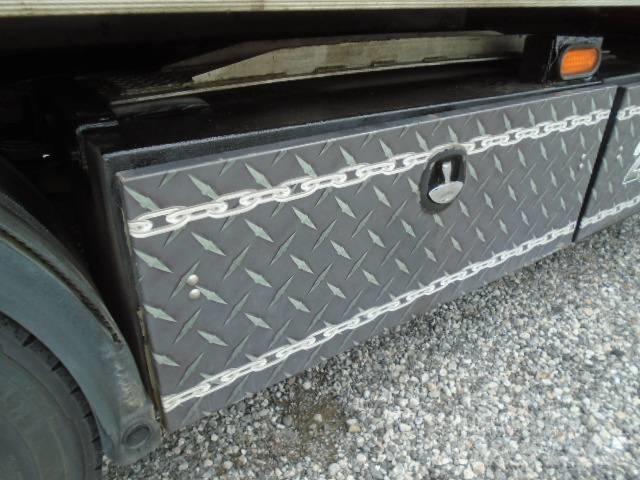 Sterling Bullet 5500 Bergungsfahrzeuge