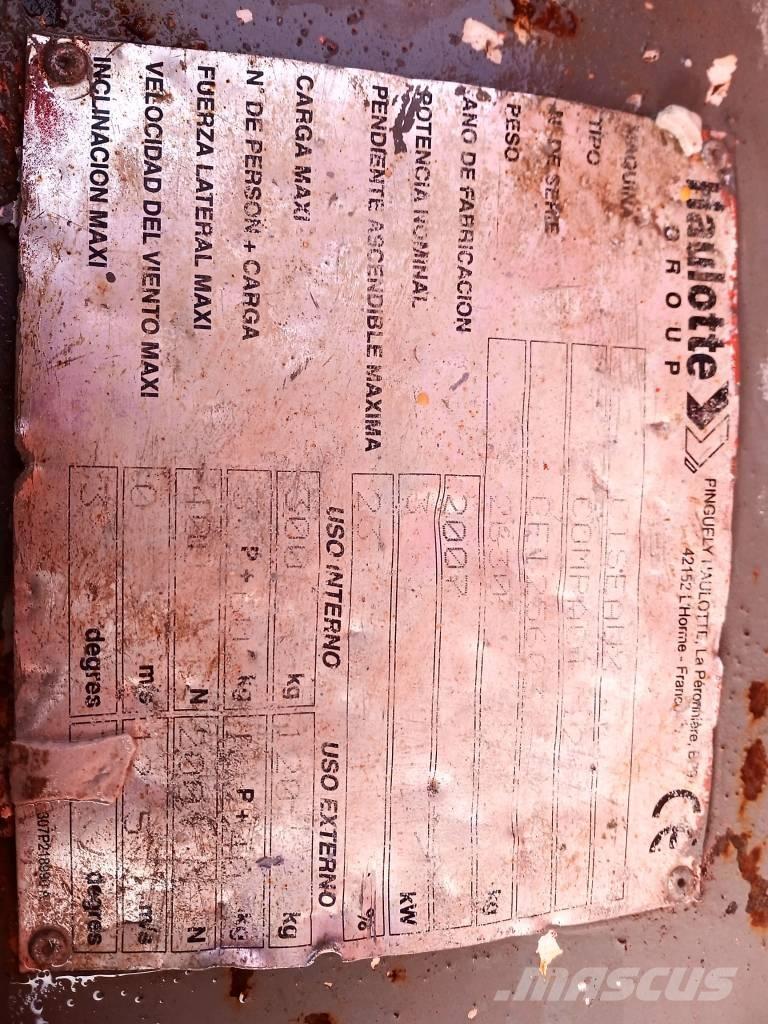 Haulotte Compact 12 Scheren-Arbeitsbühnen