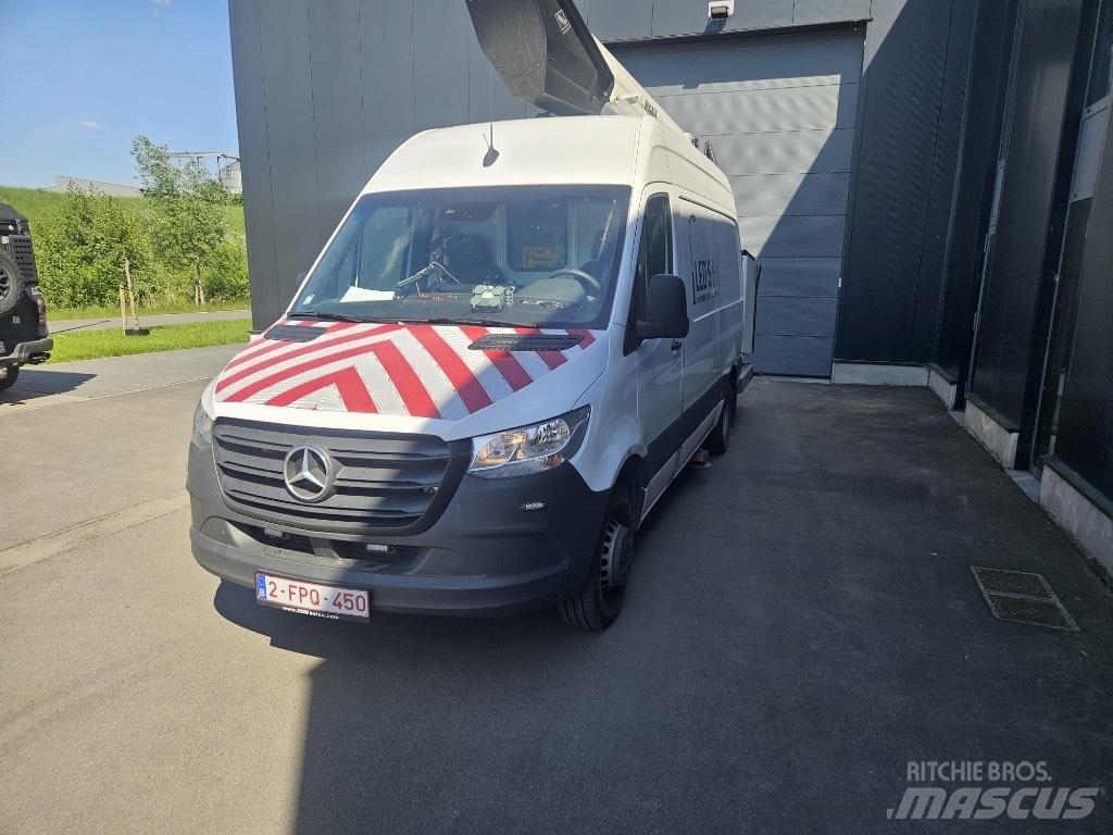 VERSALIFT VT 145 F LKW-Arbeitsbühnen
