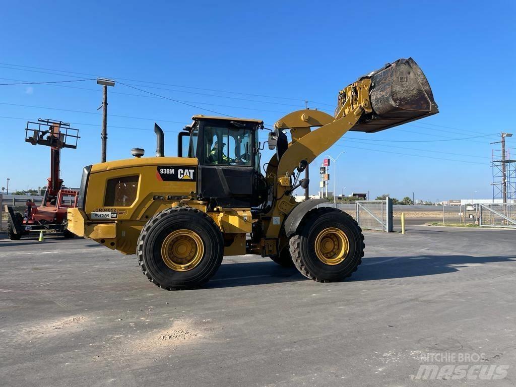 CAT 938M Radlader