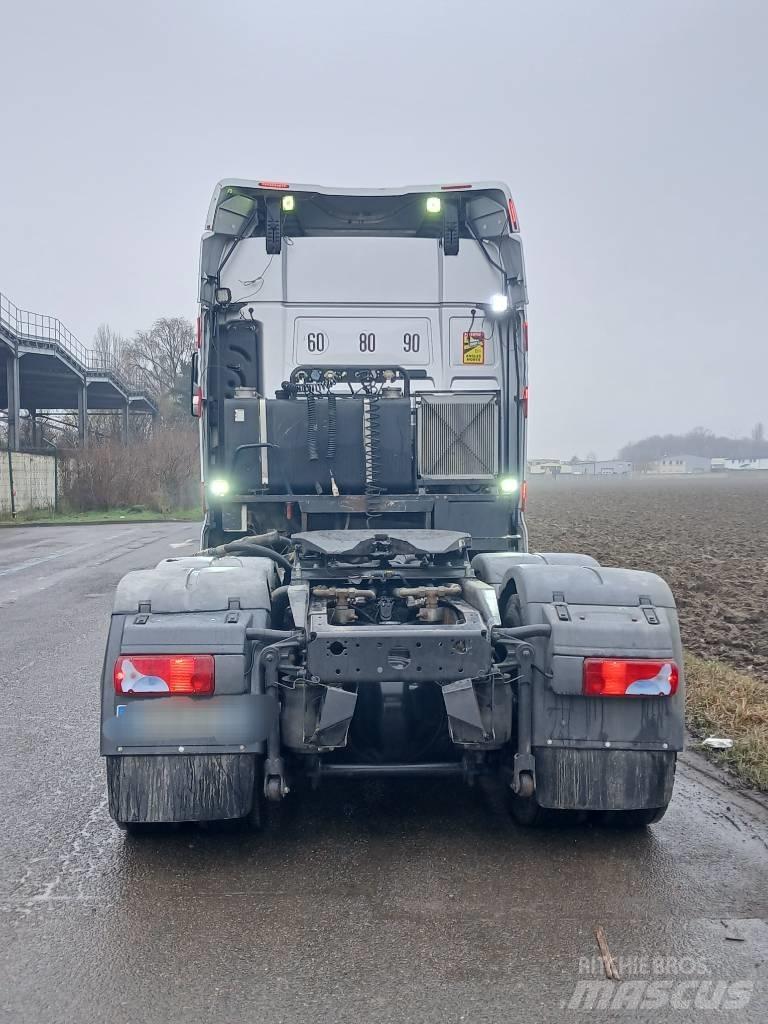 MAN TGX 33.580 Sattelzugmaschinen