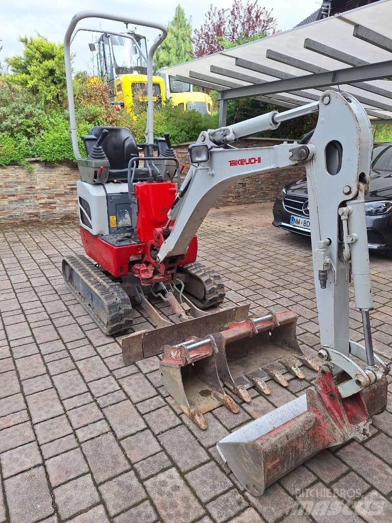 Takeuchi TB 210 R Minibagger < 7t