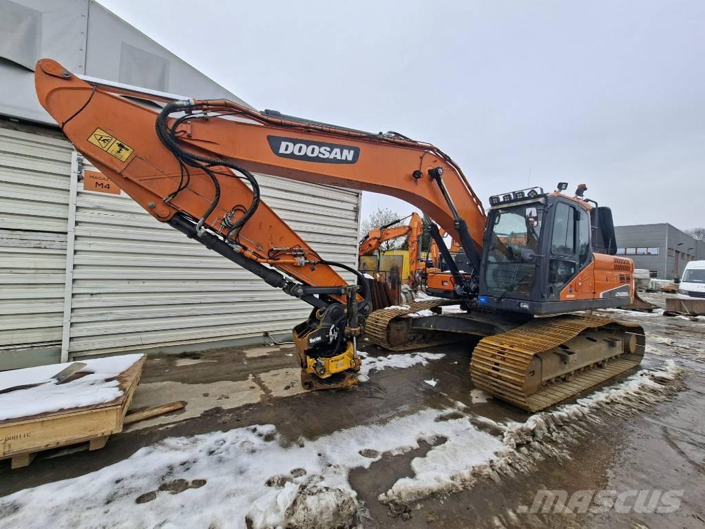 Doosan DX 255 LC-5 Raupenbagger