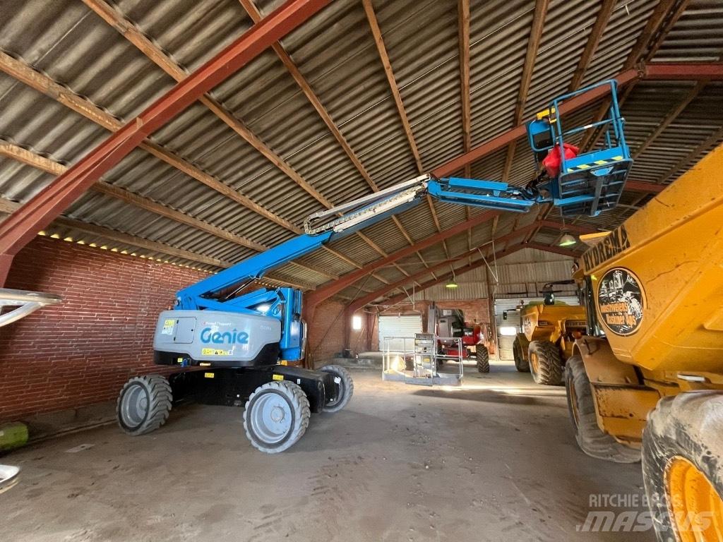 Genie Z60 / 37 Gelenkteleskoparbeitsbühnen