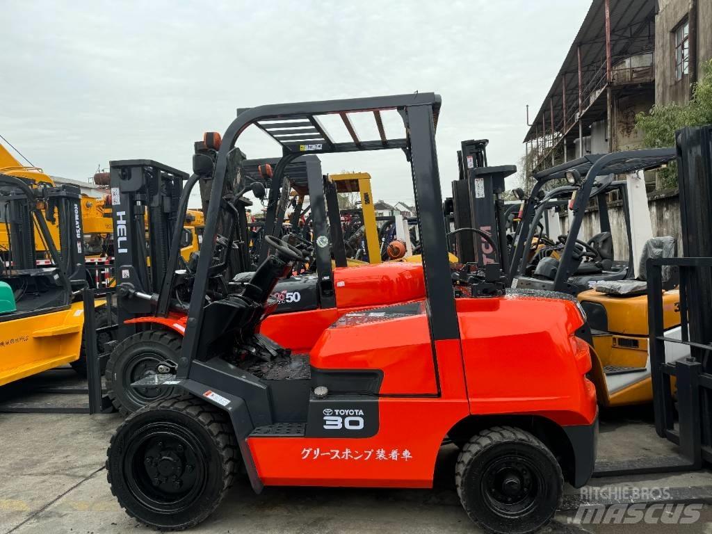 Toyota FD 30 Diesel heftrucks