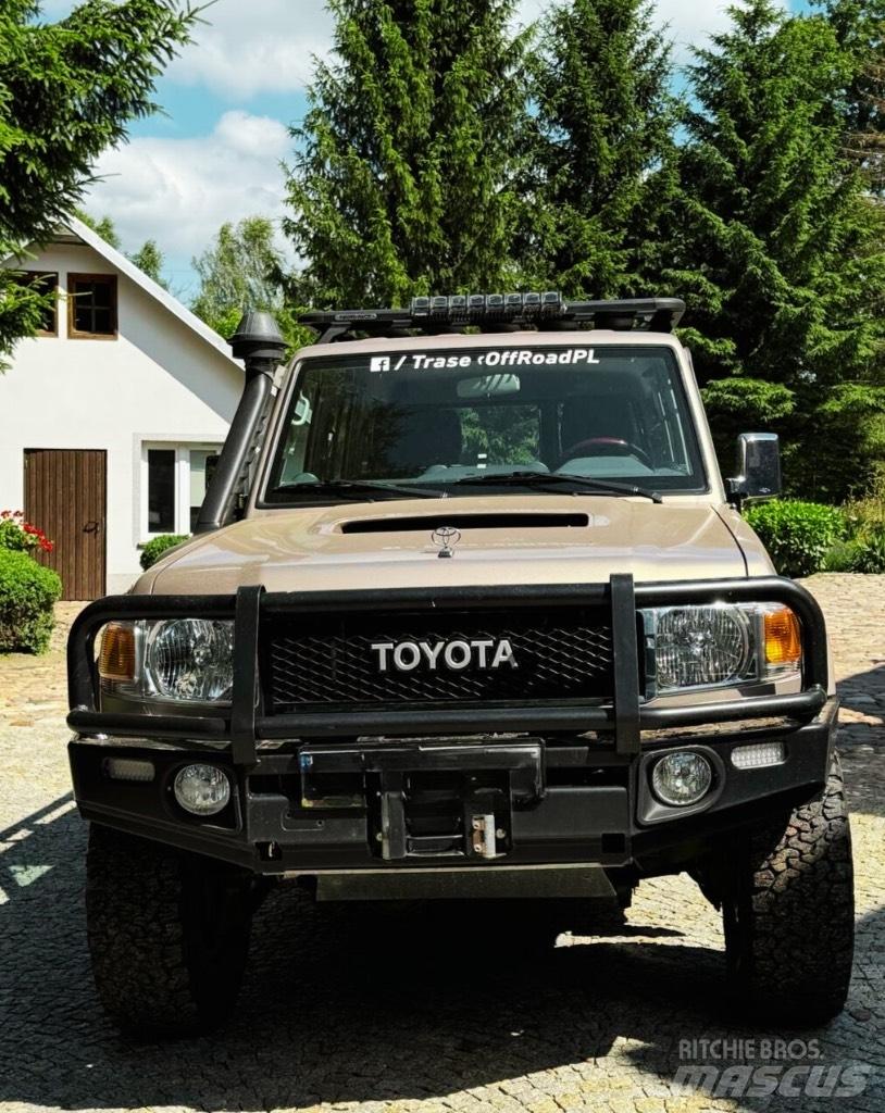 Toyota Landcruiser Geländewagen
