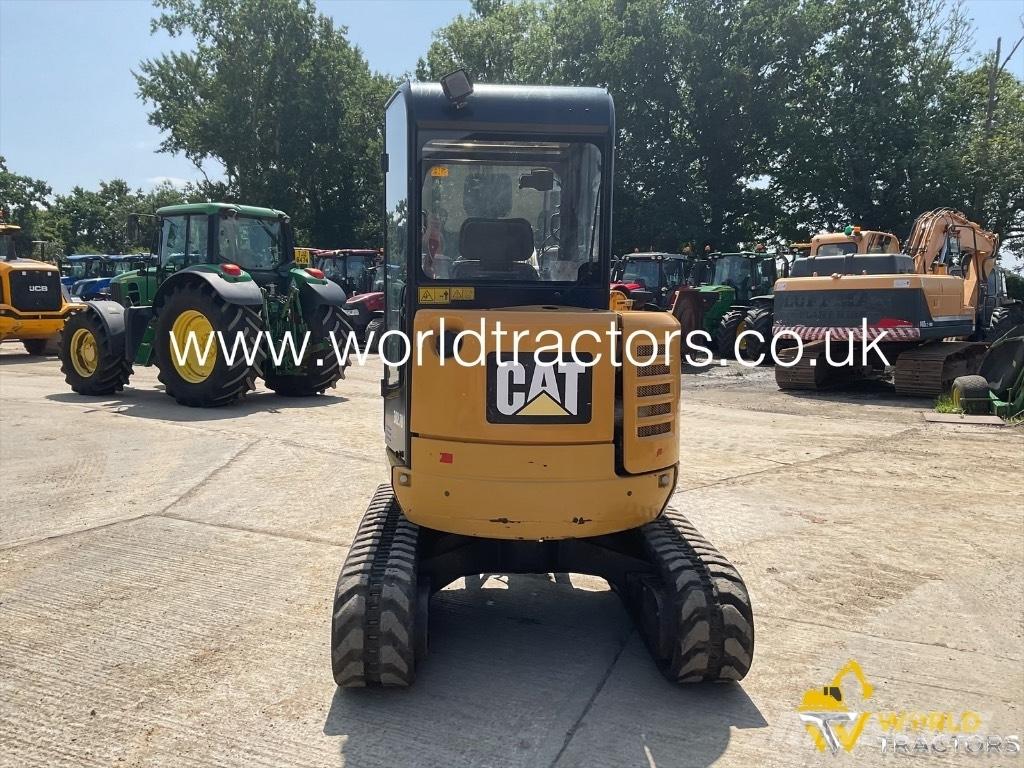 CAT 302.7 D Minibagger < 7t