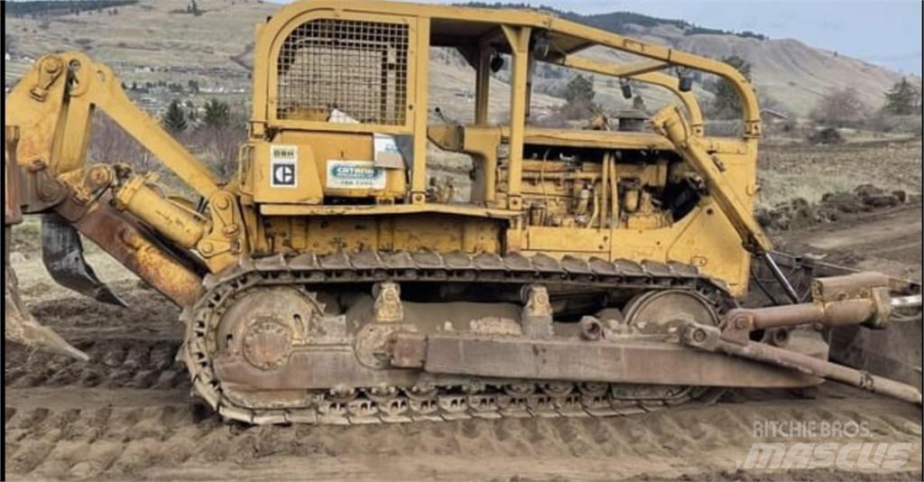 CAT D8H Bulldozer