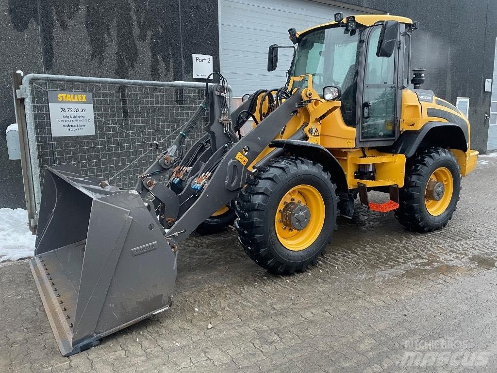 Volvo L45H Radlader