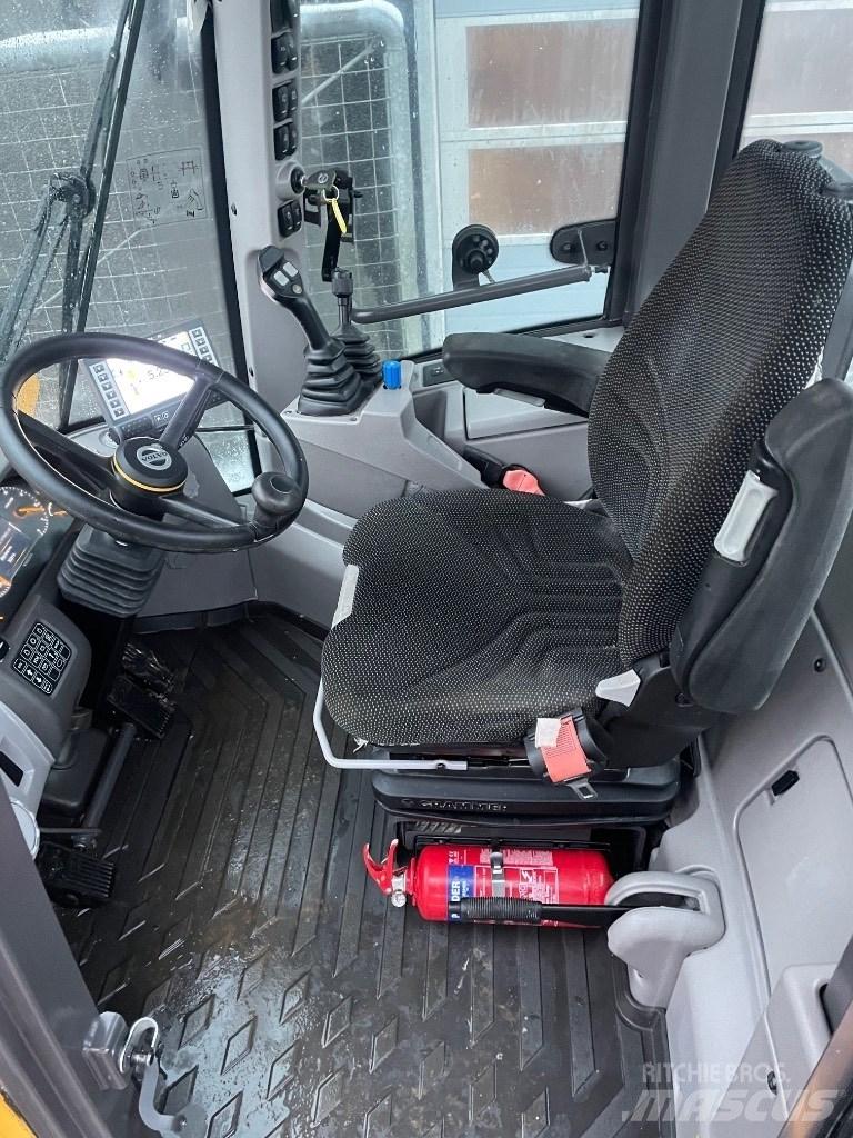 Volvo L45H Radlader