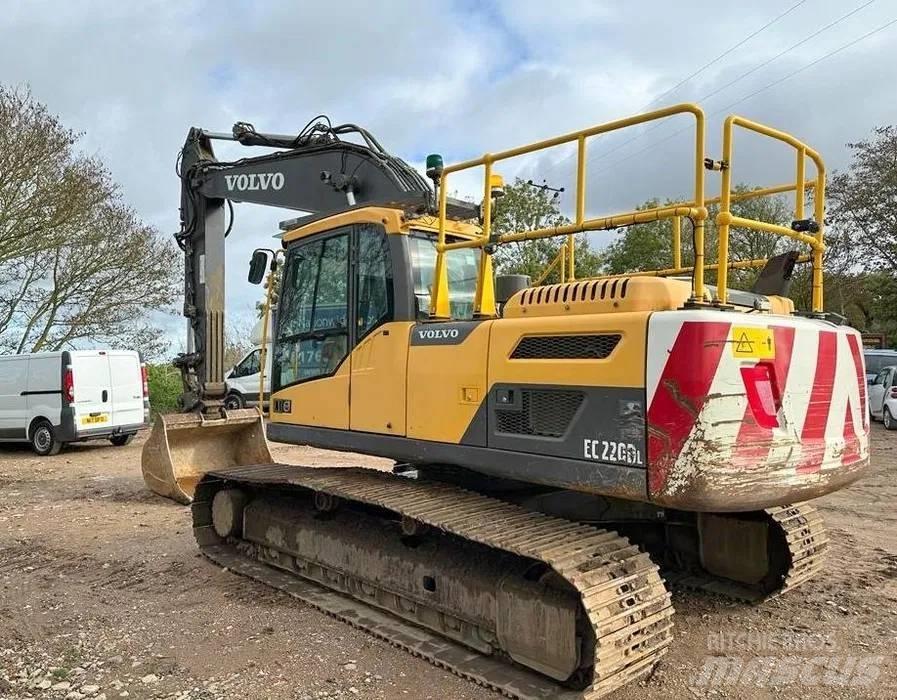 Volvo EC 220 DL Raupenbagger