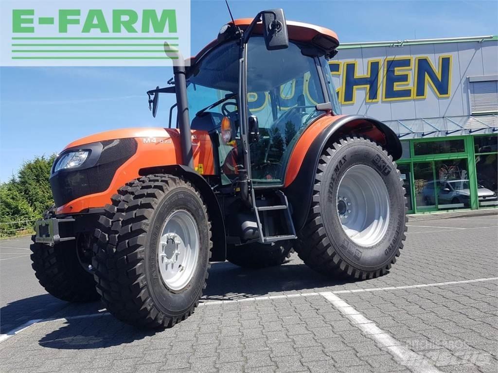 Kubota m4073 cab Traktoren