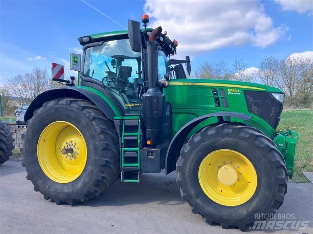 John Deere 6250R Traktoren