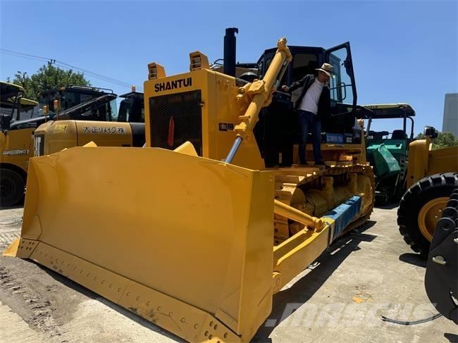 Shantui SD 32 Bulldozer