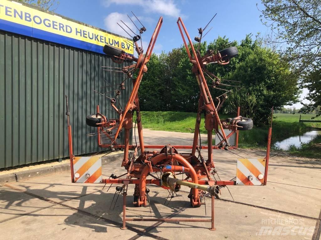 Kuhn GF 6301 M H O Kreiselheuer/-wender
