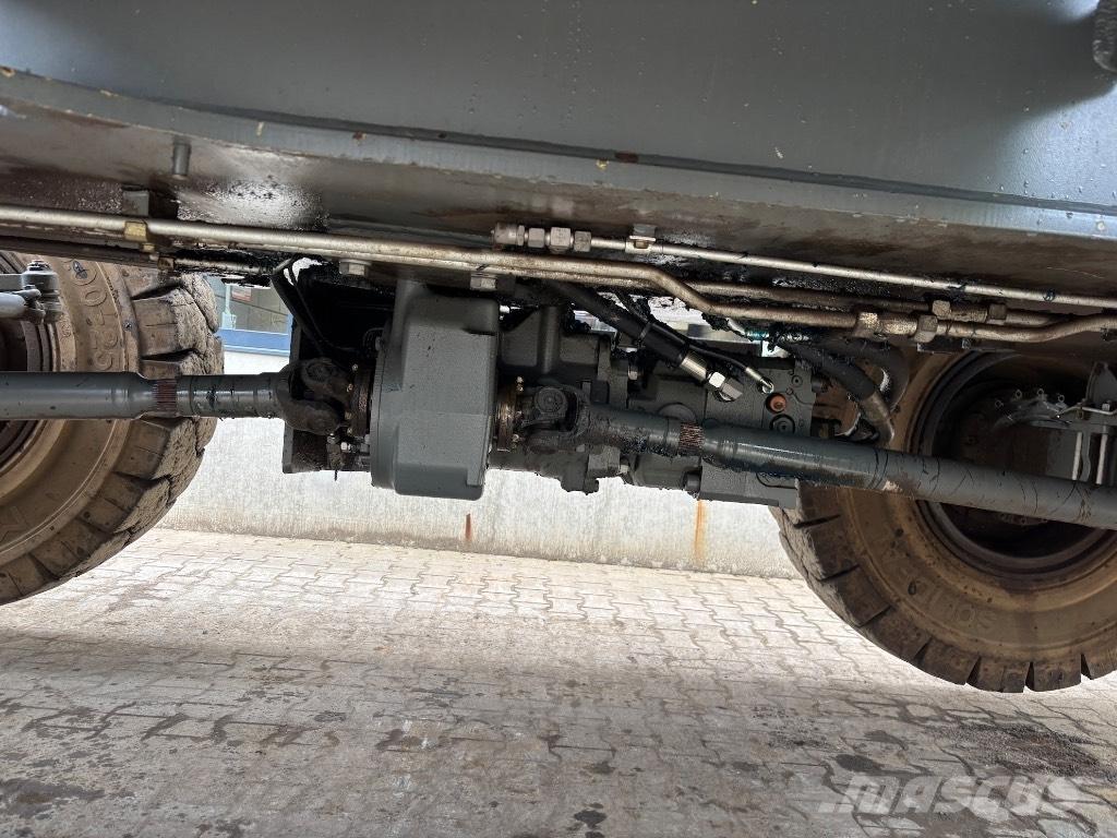 Liebherr LH 50 M Materialumschlag