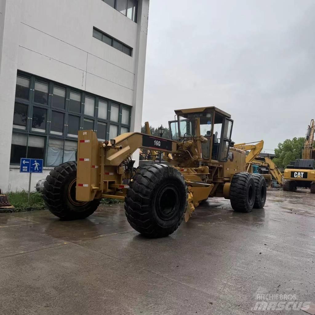 CAT 16G Grader