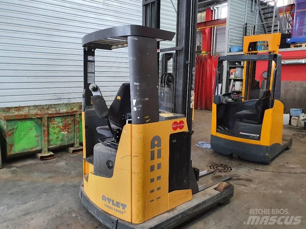 Atlet UNS141 Schubmaststapler