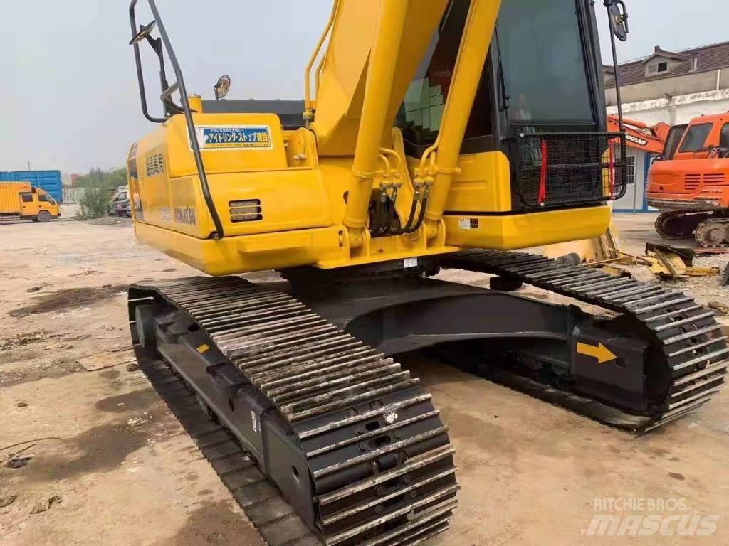 Komatsu PC 200-8 Raupenbagger