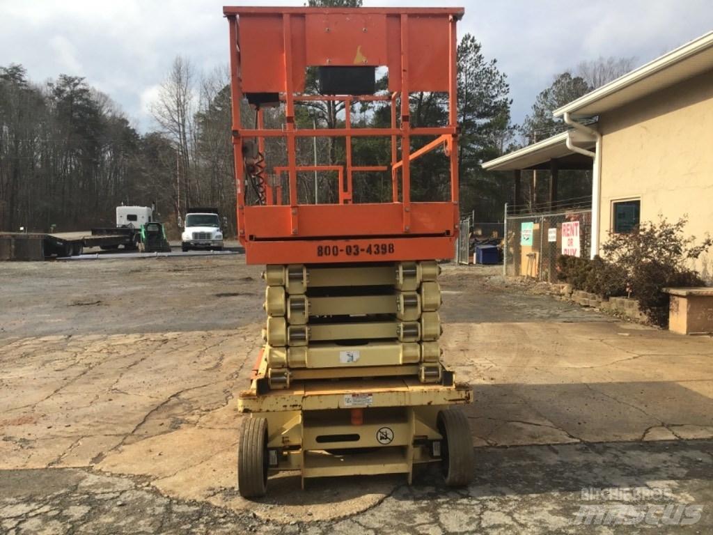 JLG 3248RS Scheren-Arbeitsbühnen