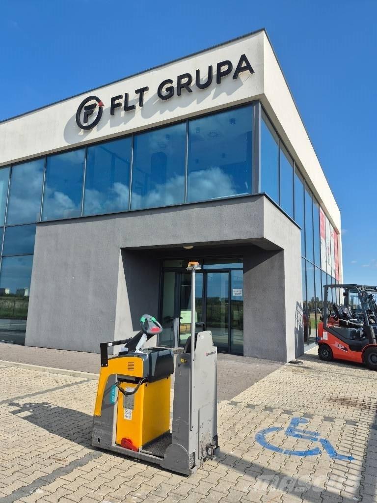 Jungheinrich EZS 130 Schlepper