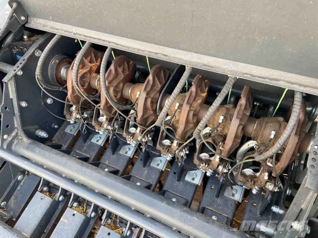 Kuhn LSB 1290D Quaderpressen