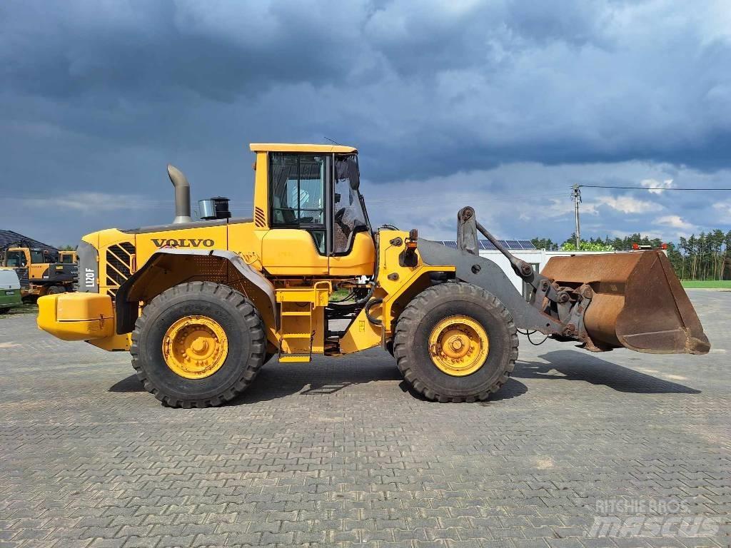 Volvo L 120 F Radlader