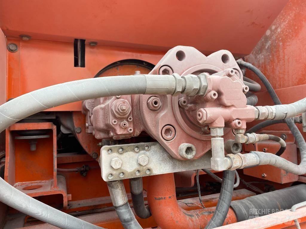 Doosan DH300-7 Raupenbagger