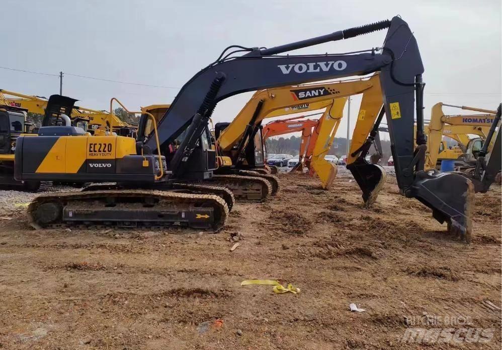 Volvo EC 220 Raupenbagger