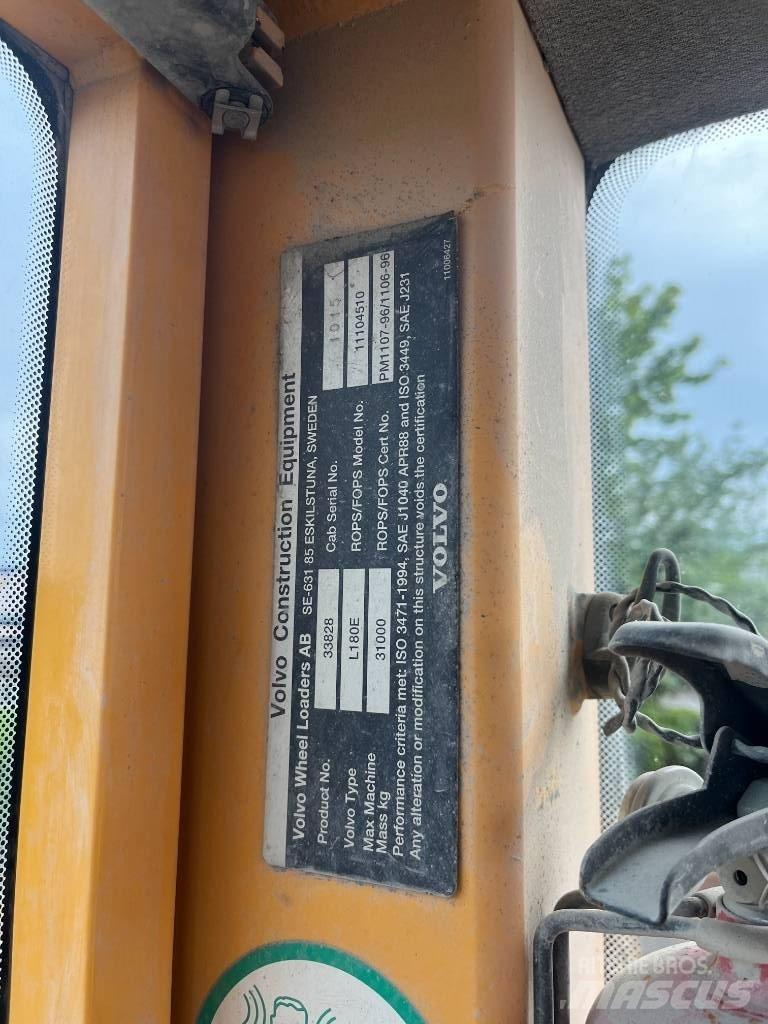 Volvo L 180 E Radlader