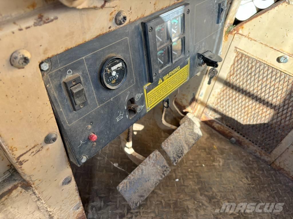CAT D 5 C Bulldozer