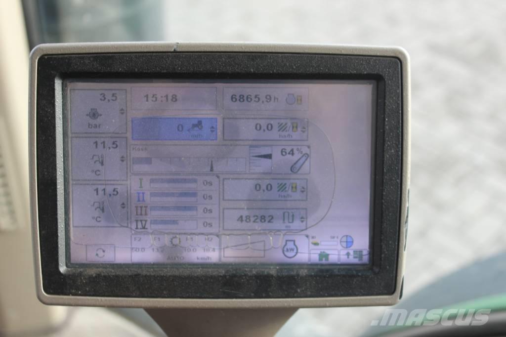 John Deere 8260 R Traktoren