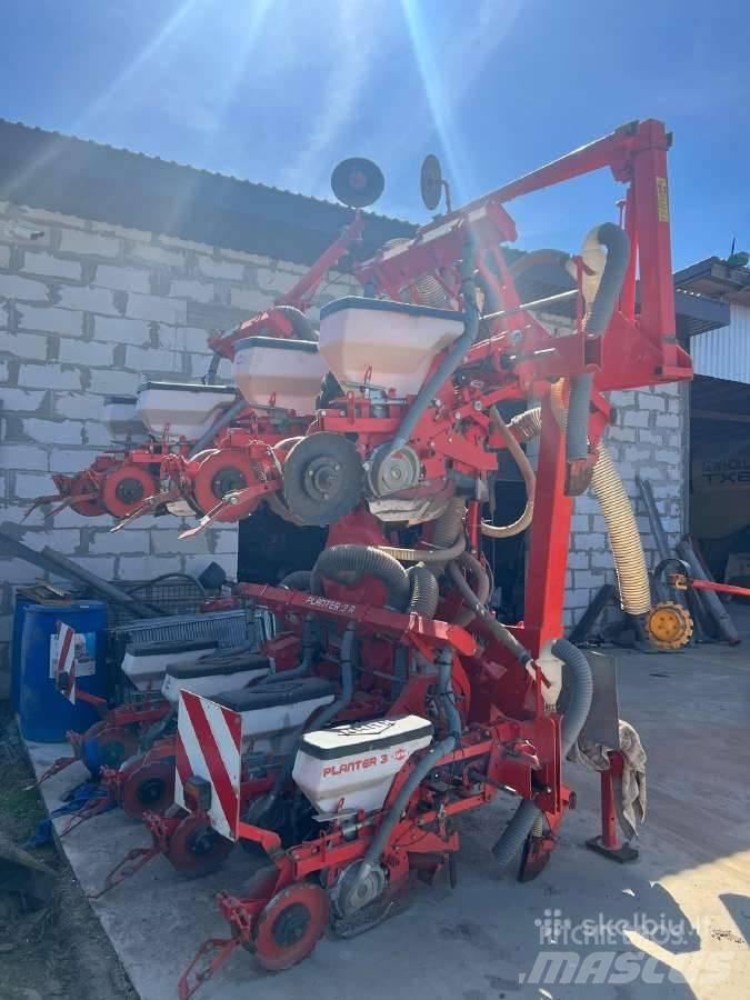 Kuhn Planter 3 Präzisionssaatmaschinen
