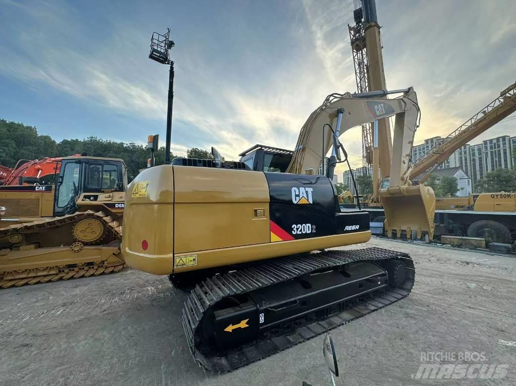 CAT 320D2 Raupenbagger