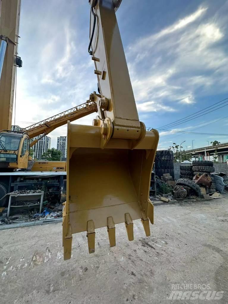 CAT 320D2 Raupenbagger