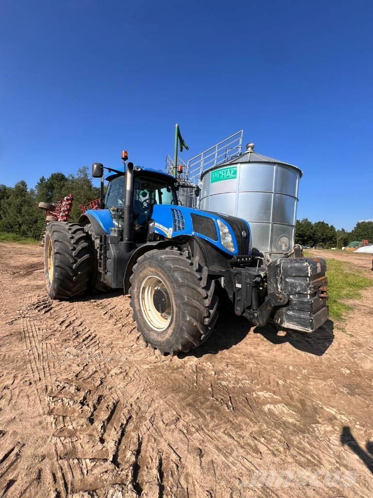 New Holland T8.360 Traktoren
