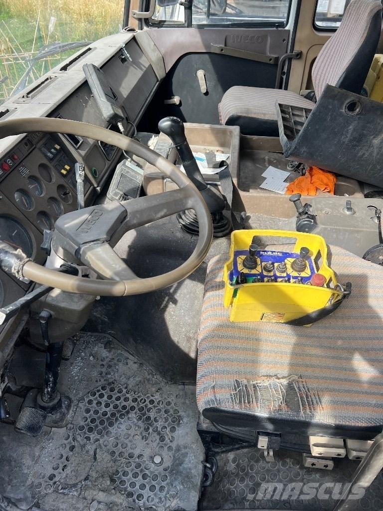 Iveco 330-36 H Betonpumpen