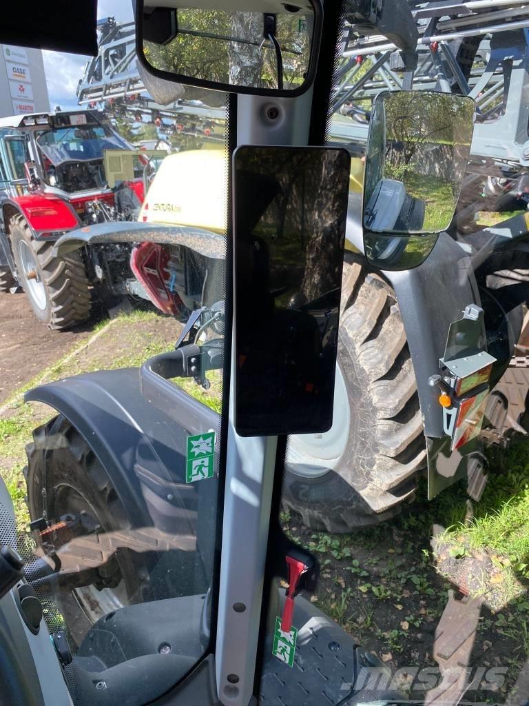 Valtra T 235 Traktoren