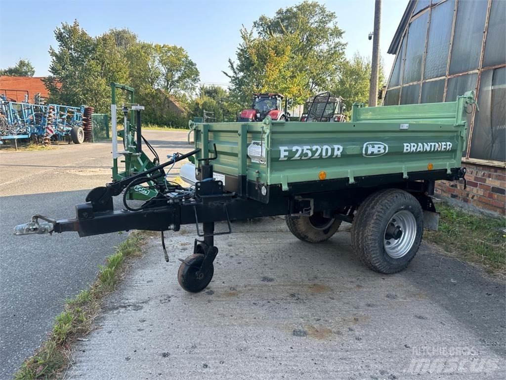 Brantner E 2520 Ballenanhänger