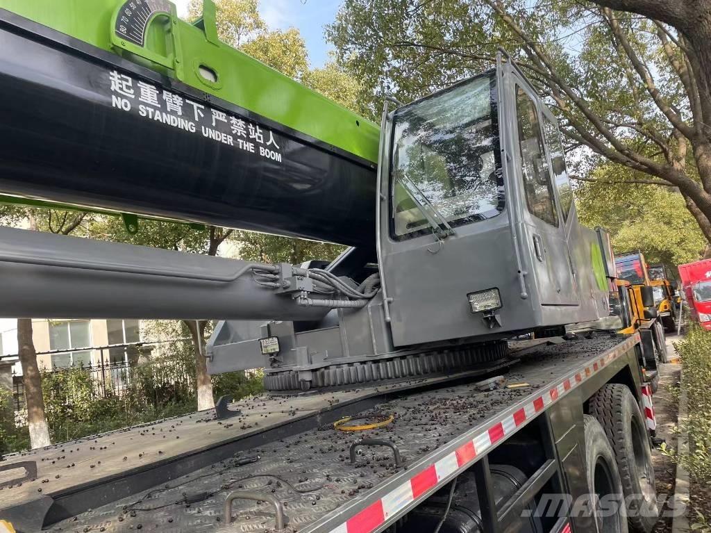 Zoomlion ZTC 700 V Ruwterrein kranen