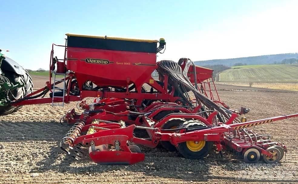 Väderstad Spirit800S Drillmaschinen