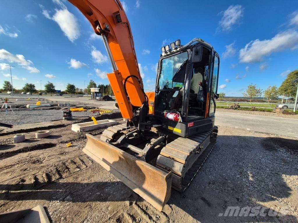 Doosan DX 85 R Midibagger  7t - 12t