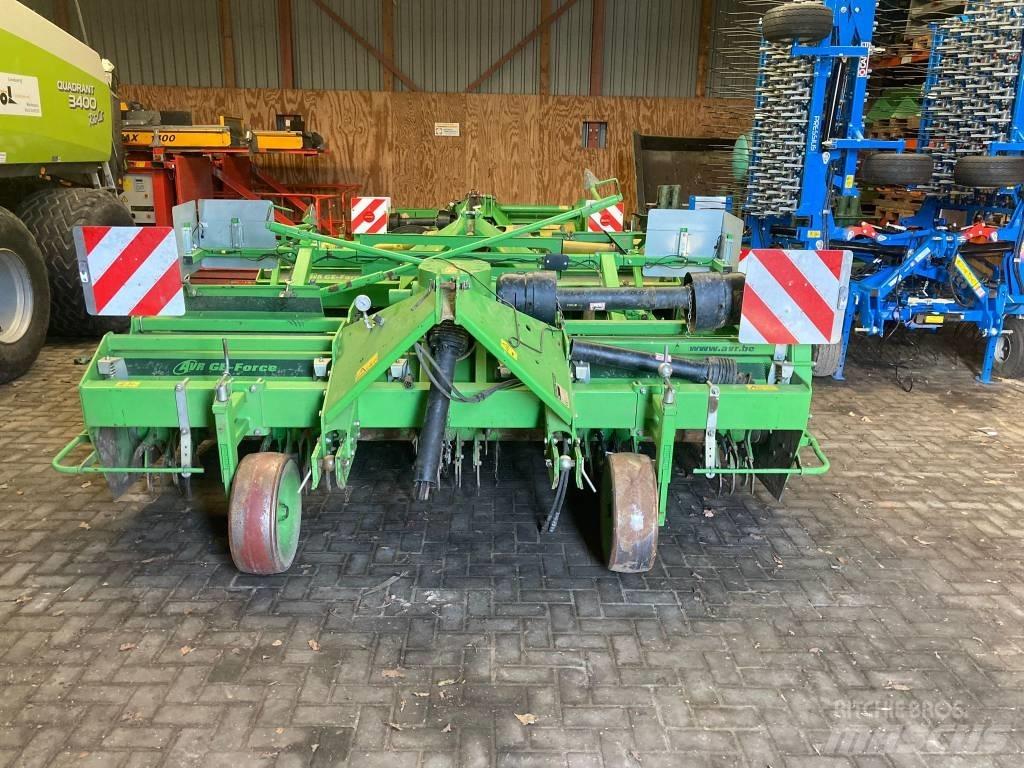 AVR Ge-Force Aanaarder