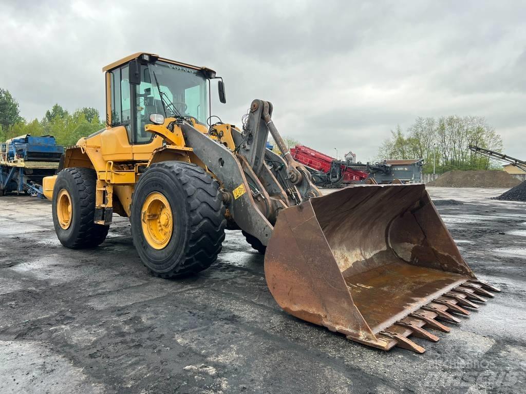 Volvo L 120 F Radlader
